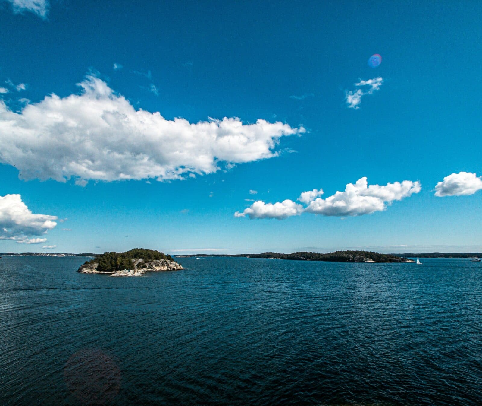 En liten ö i skärgården